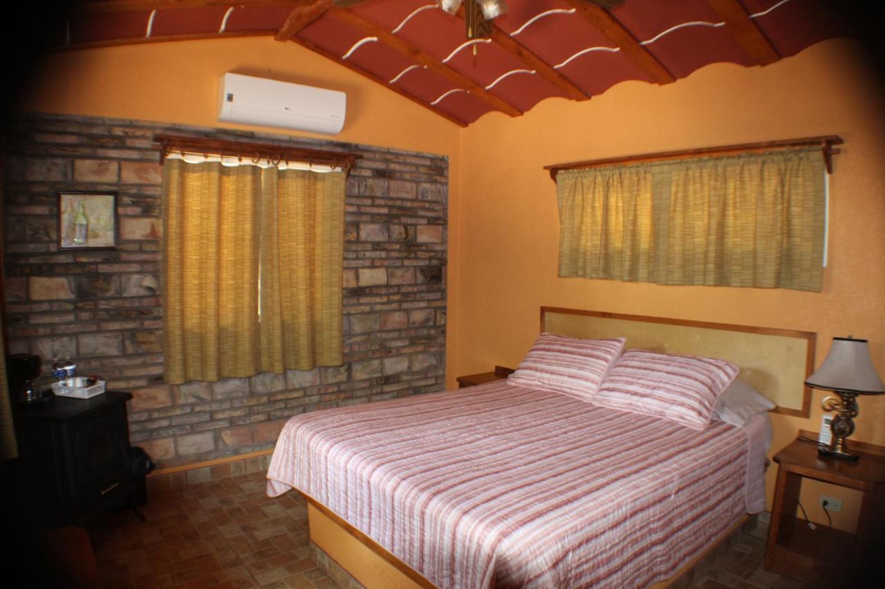 Posada Tres Cuevas Valle de Guadalupe Εξωτερικό φωτογραφία